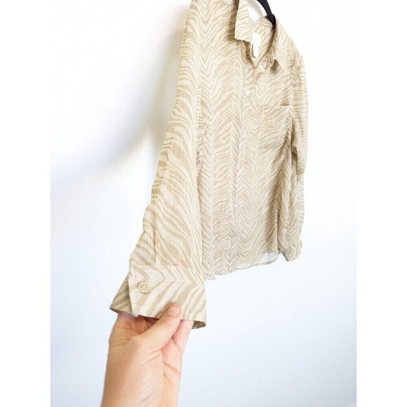 Chicos Blouse Womens Medium Ivory Zebra Print Sheer Button Up Office Career Top - Picture 4 of 12
